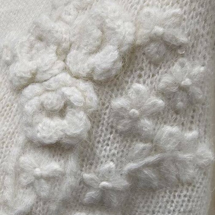 Elegante  Vest - Gebreide Bloemen - Ecru