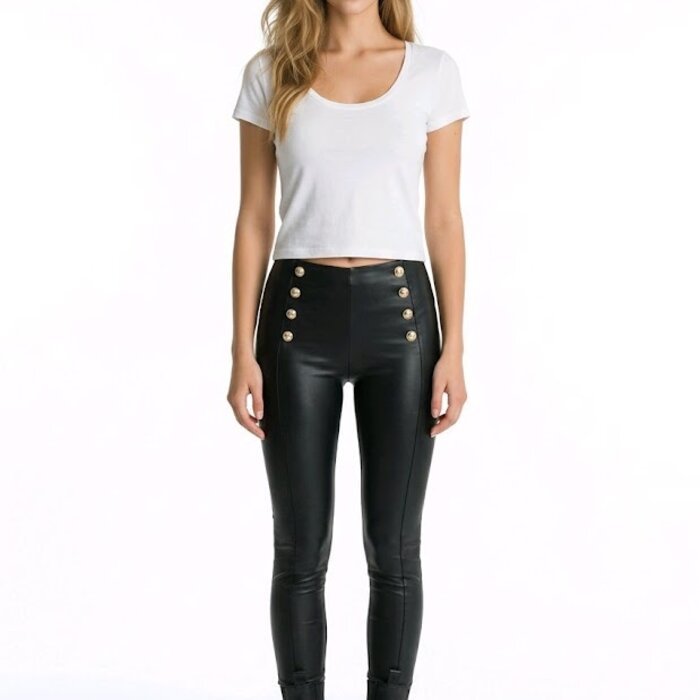 Sienna – Imitatie Leren Broek Met Gouden Sierknopen