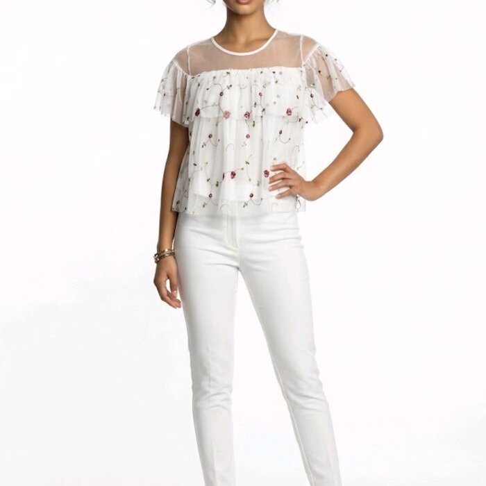 Fleur – Witte Blouse Met Geborduurde Tule