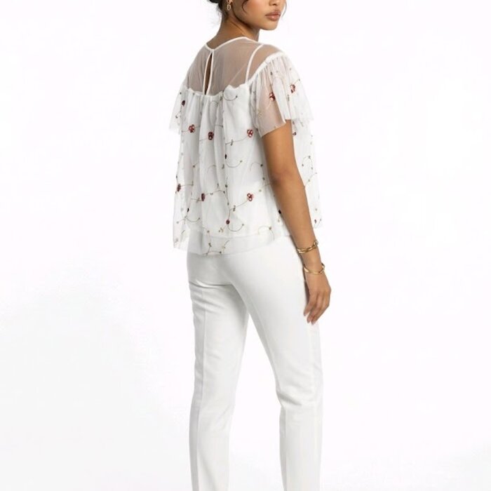 Fleur – Witte Blouse Met Geborduurde Tule