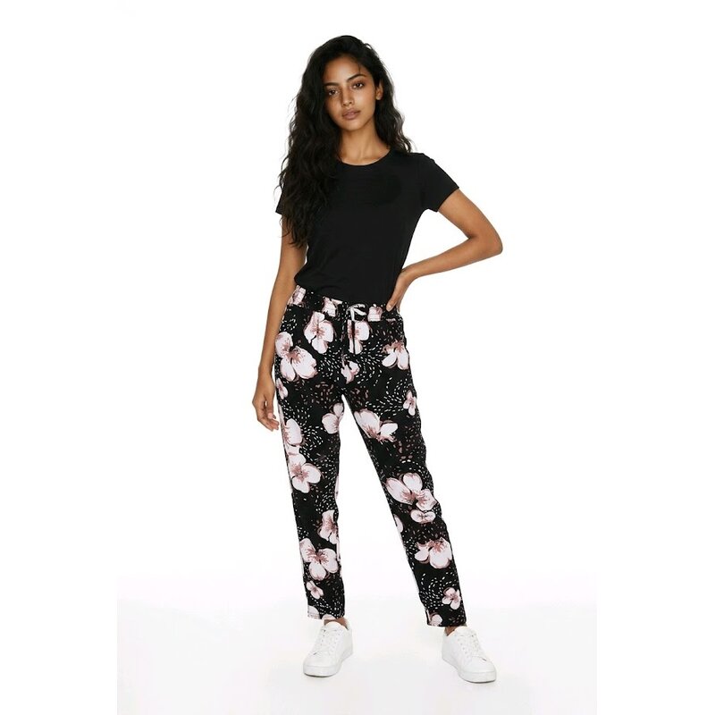 Flora – Zwart Roze Bloemen Broek Met Elastische Taille