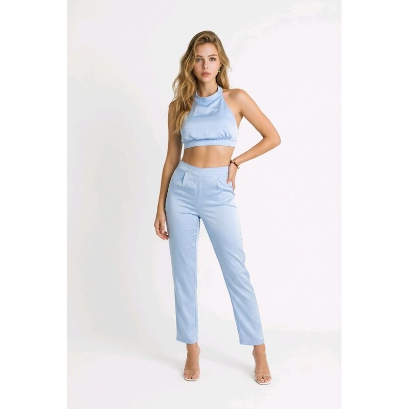 Liora – Tweedelige Set – Haltertop En Broek Van Satijn