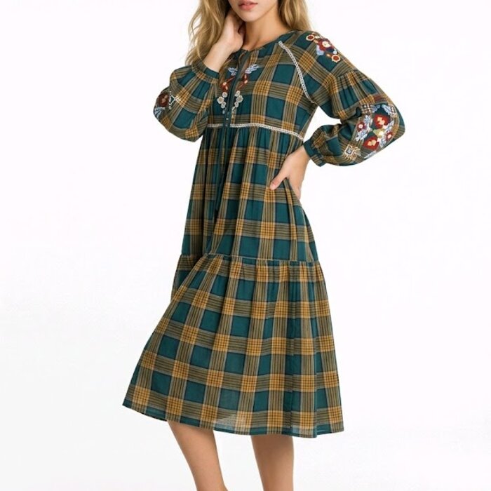 Lotta – Tartan Jurk - Bloemenborduursel