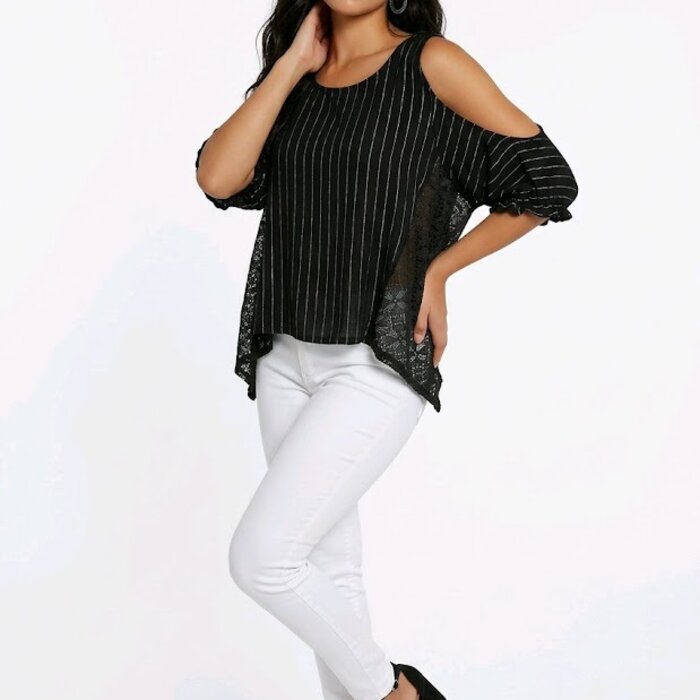 Zyrelle – Zwarte Off-Shoulder Top met Broderie en Zilverdraad