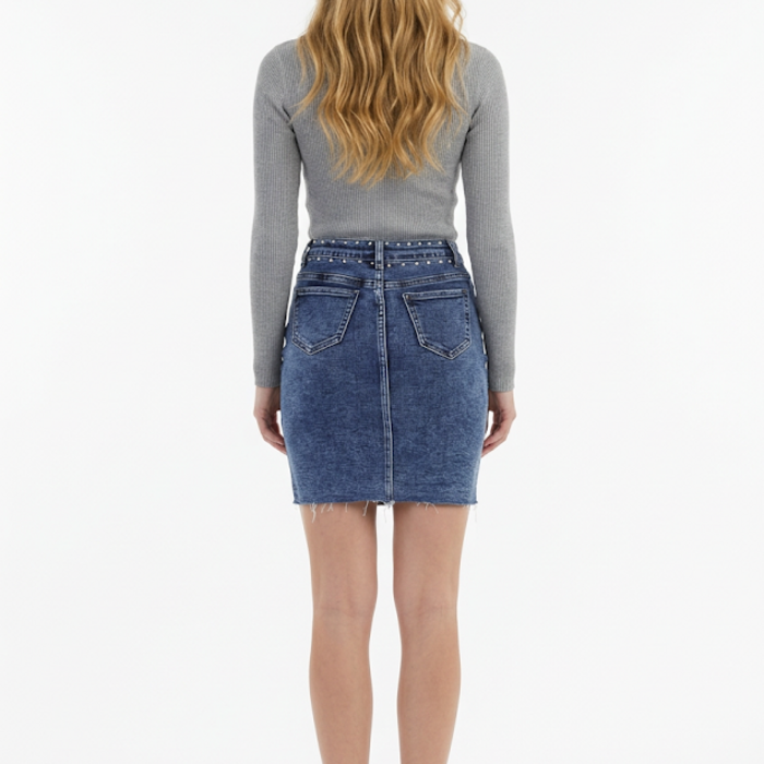 Darelia – Spijkerrok met Studs en Knopensluiting