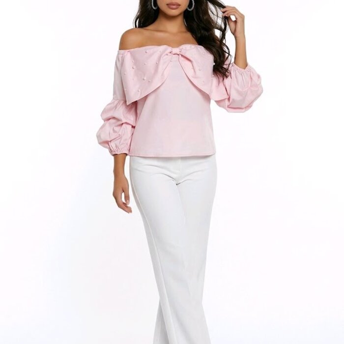 Pearlina – Off-Shoulder Top met Strik en Parels
