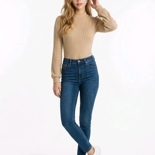 Elvara – Velvet Rib Bodysuit