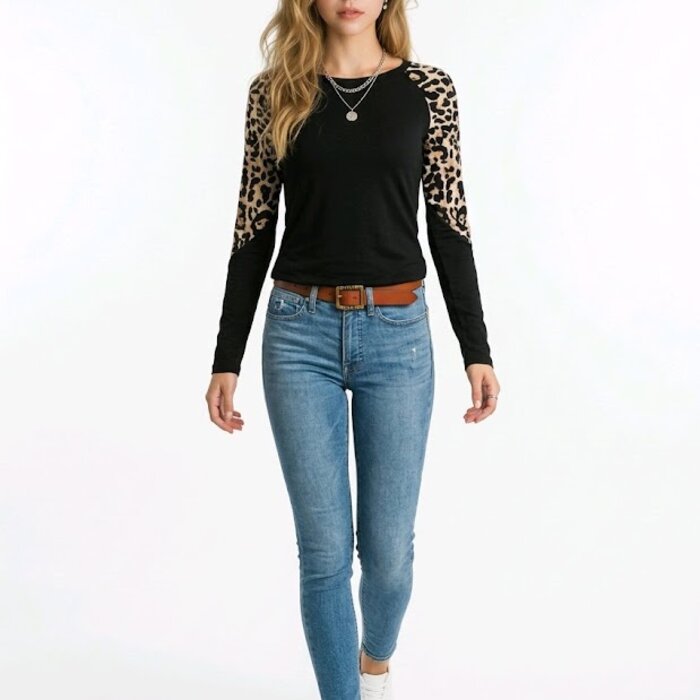 Leovira – Top - Luipaard Mouwen