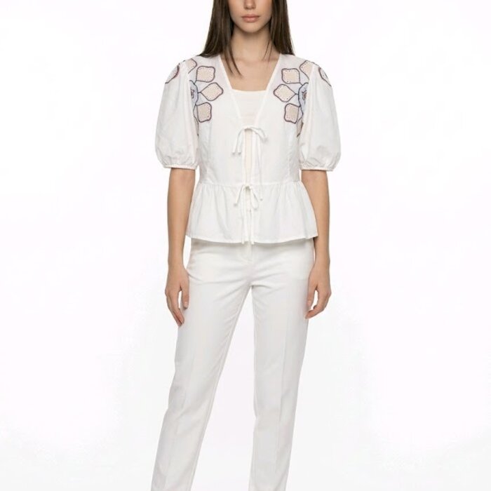 Viora |Blouse - Broderie Schouderdetails