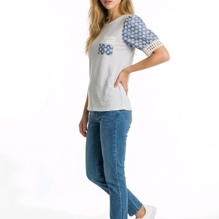 Denim Blossom |  Shirt – Uniek & Stijlvol