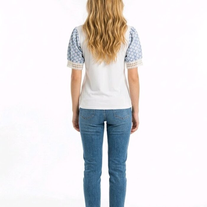 Denim Blossom |  Shirt – Uniek & Stijlvol