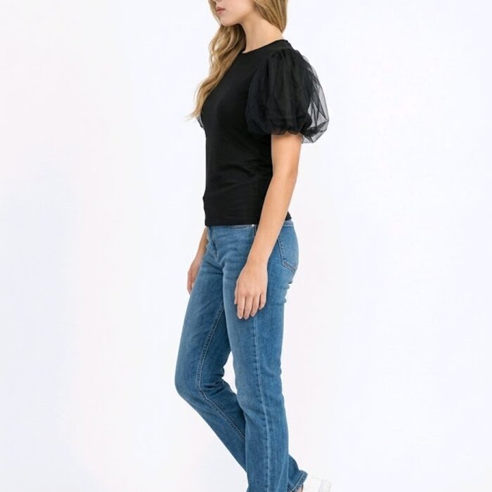 Ylva – T-shirt – Tule Pofmouwen