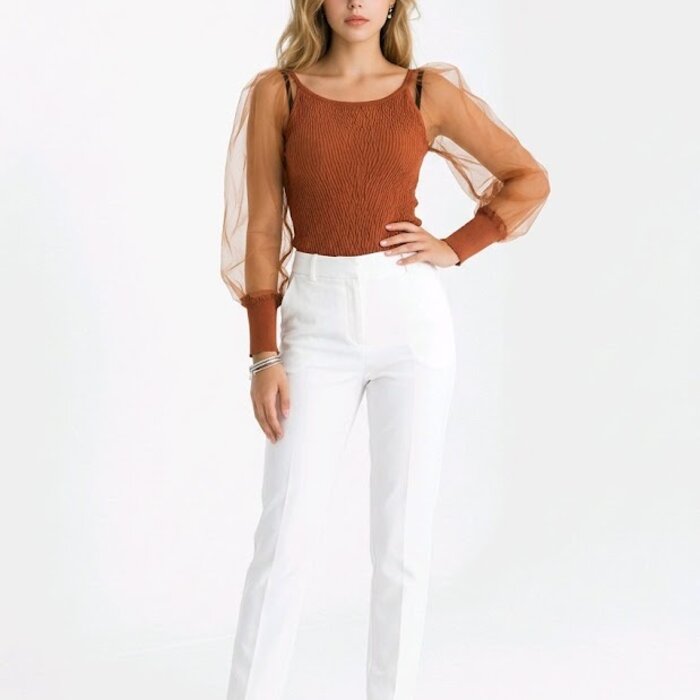 Cognacia Top – Boothals - Pofmouwen - Tule