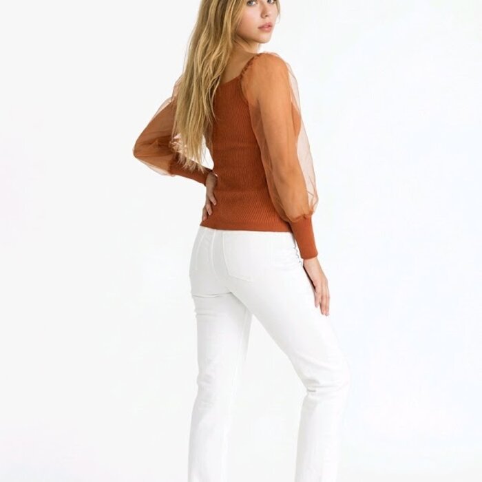 Cognacia Top – Boothals - Pofmouwen - Tule