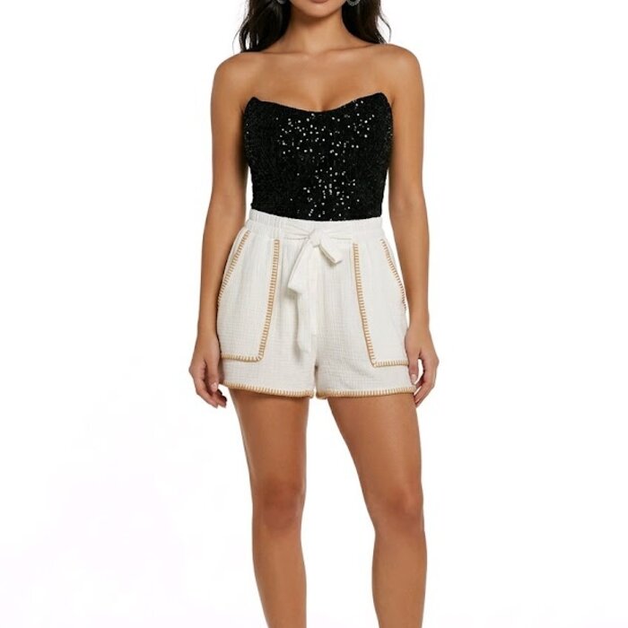 Short Embroid| Grove Stiksels