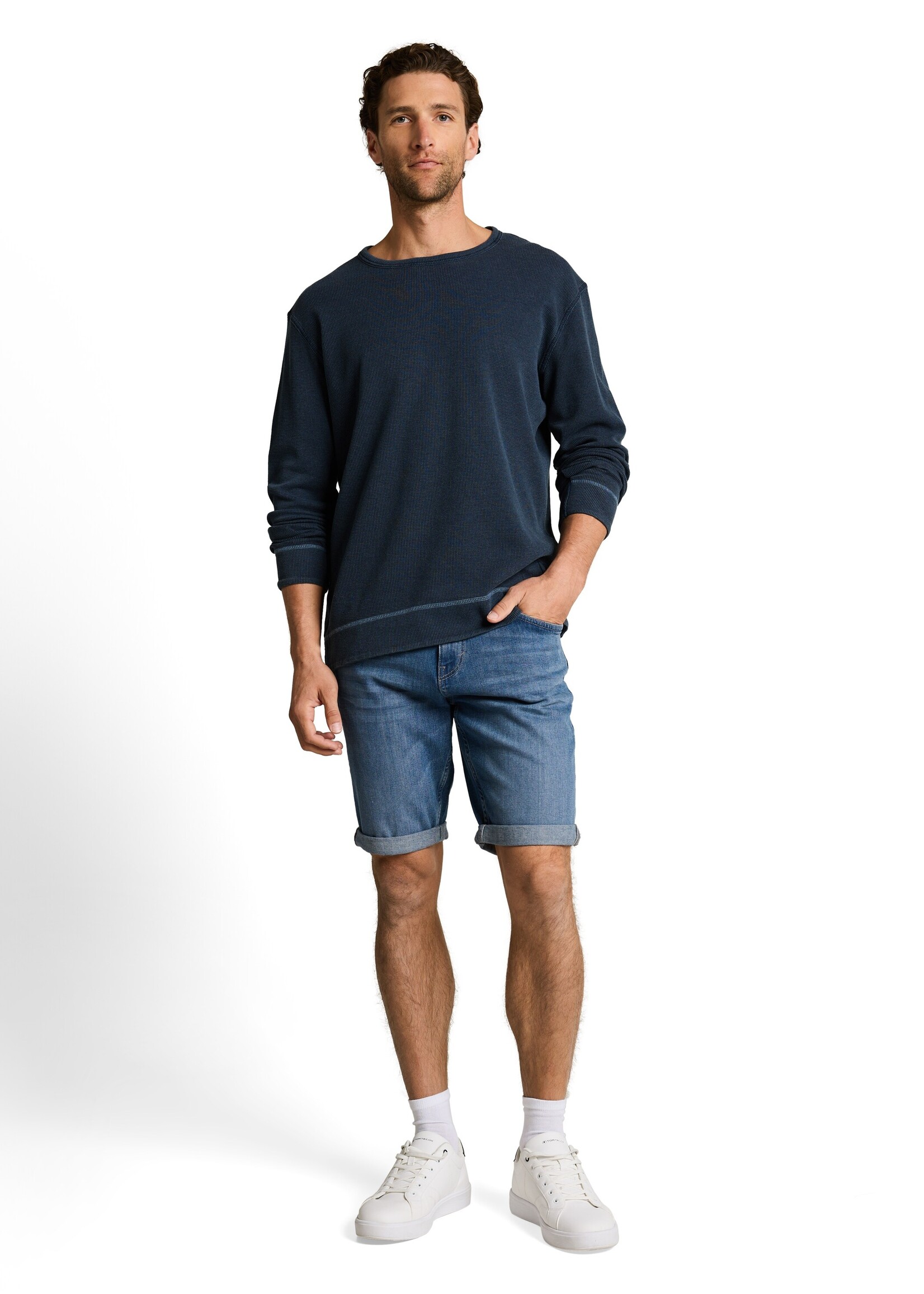 1050031 TTJOSH REGULAR SHORTS