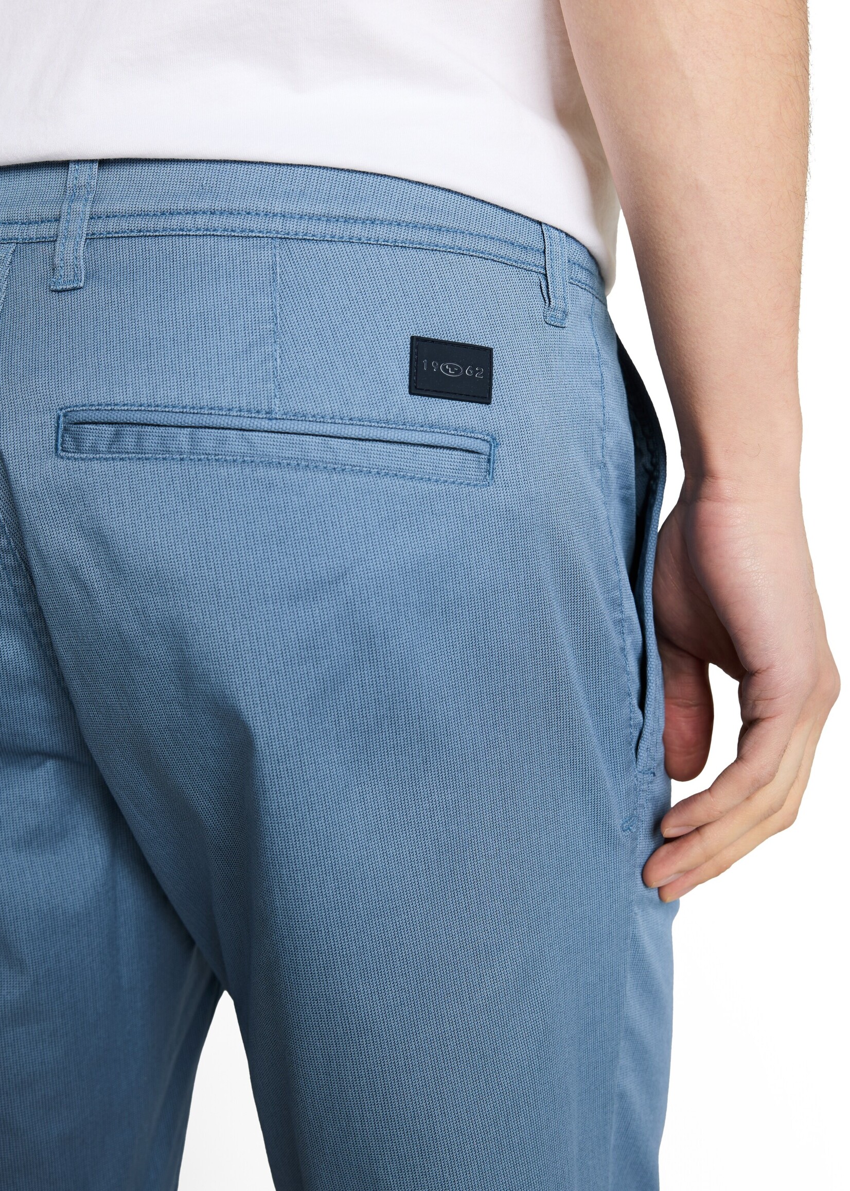 1049727 SLIM PRINTED CHINO SHORT