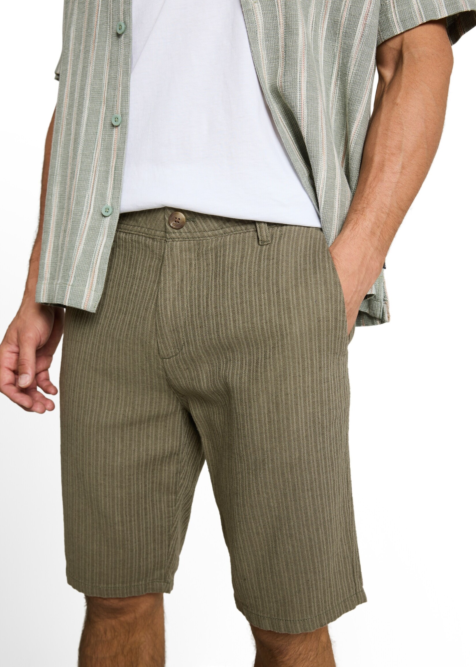 1049623 REGULAR COTTON LINEN CHINO SHORT