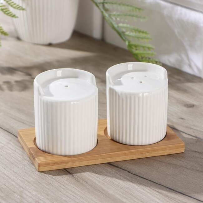 Bavary Bavary | Peper & Zout Strooiers | Linens