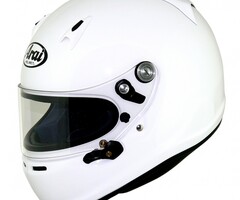 Arai Arai SK-6 Helm (Snell K2020)