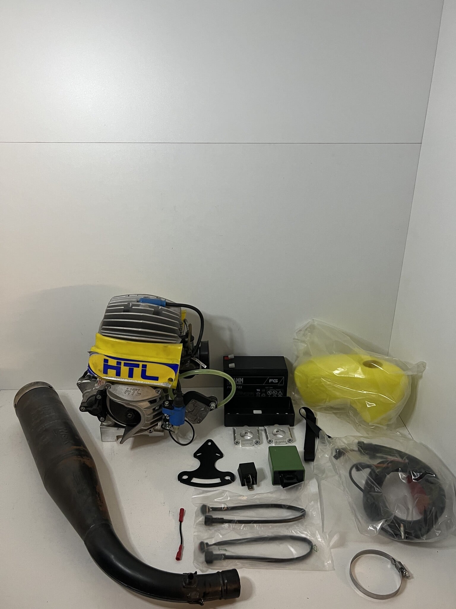 LKE Gebruikt HTL LKE R14 60CC compleet