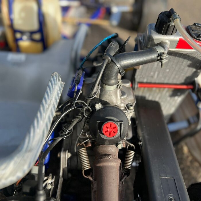 Gebruikt OTK Kosmic Met Rotax Senior EVO 1 en Mychron Laptimer