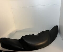 Gebruikt KG 506 voorbumper met bevestiging brackets