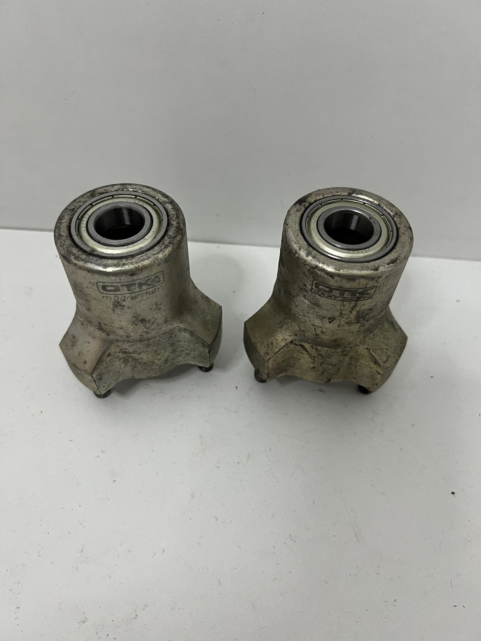 Gebruikt OTK Magnesium voor naaf set 17 x 70MM