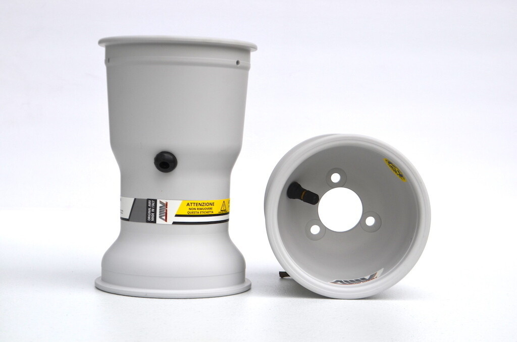 AMV AMV oxitech magnesium velg los 212MM mozzo solid
