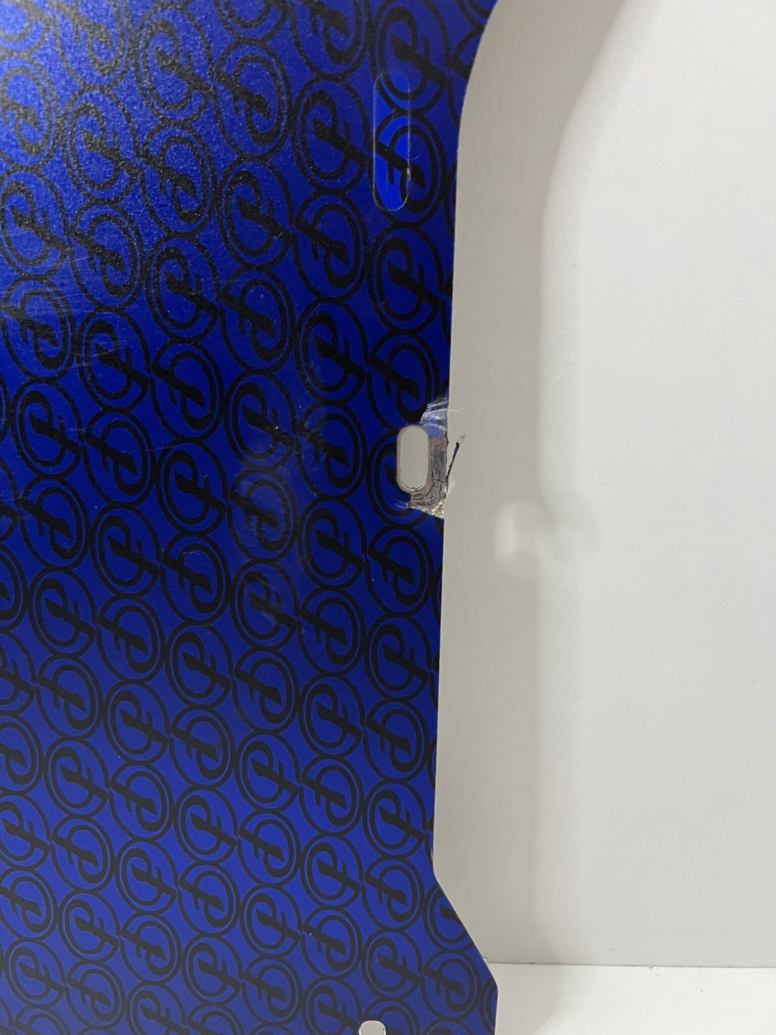 Gebruikt IPK Praga dragon EVO 3 bodemplaat met sticker