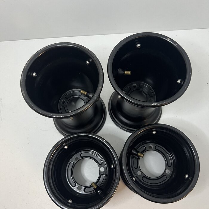 Gebruikt CRG Velgen set (origineel) 132-212MM