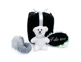 ZippyPaws Burrow Wedding Ring Box