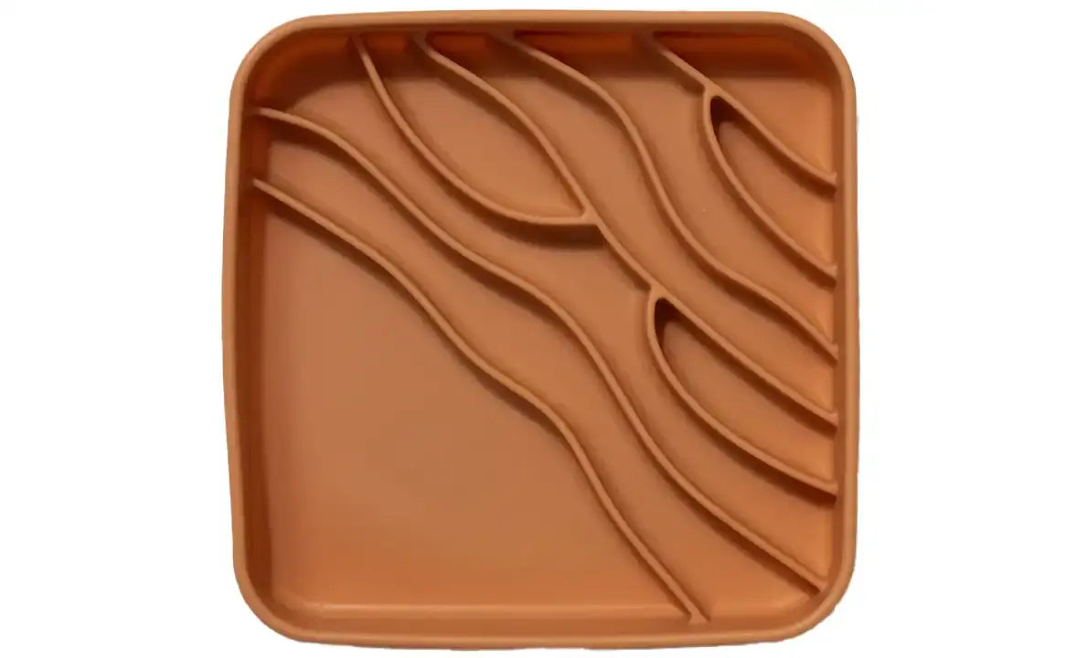 Dogged Beach Slowfeeder Bowl