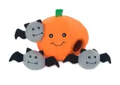 ZippyPaws Halloween Burrow – Pumpkin with Bats