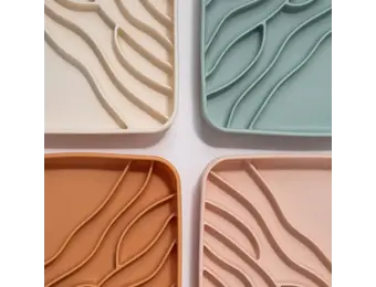 Dogged Beach Slowfeeder Bowl