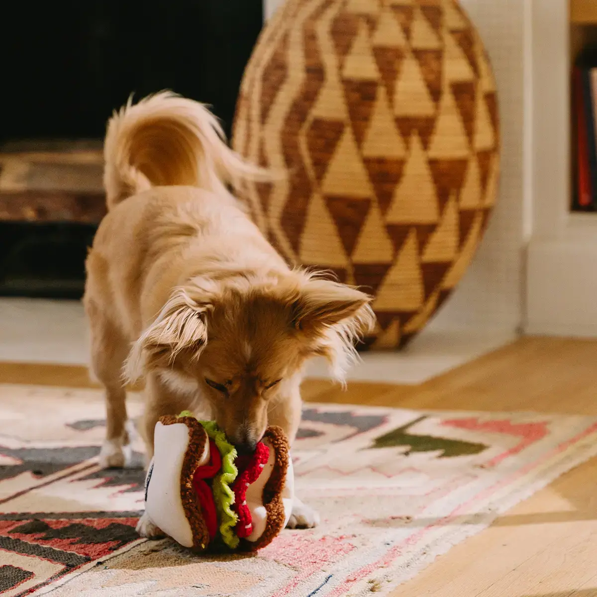 ZippyPaws Snufflerz BLT Sandwich