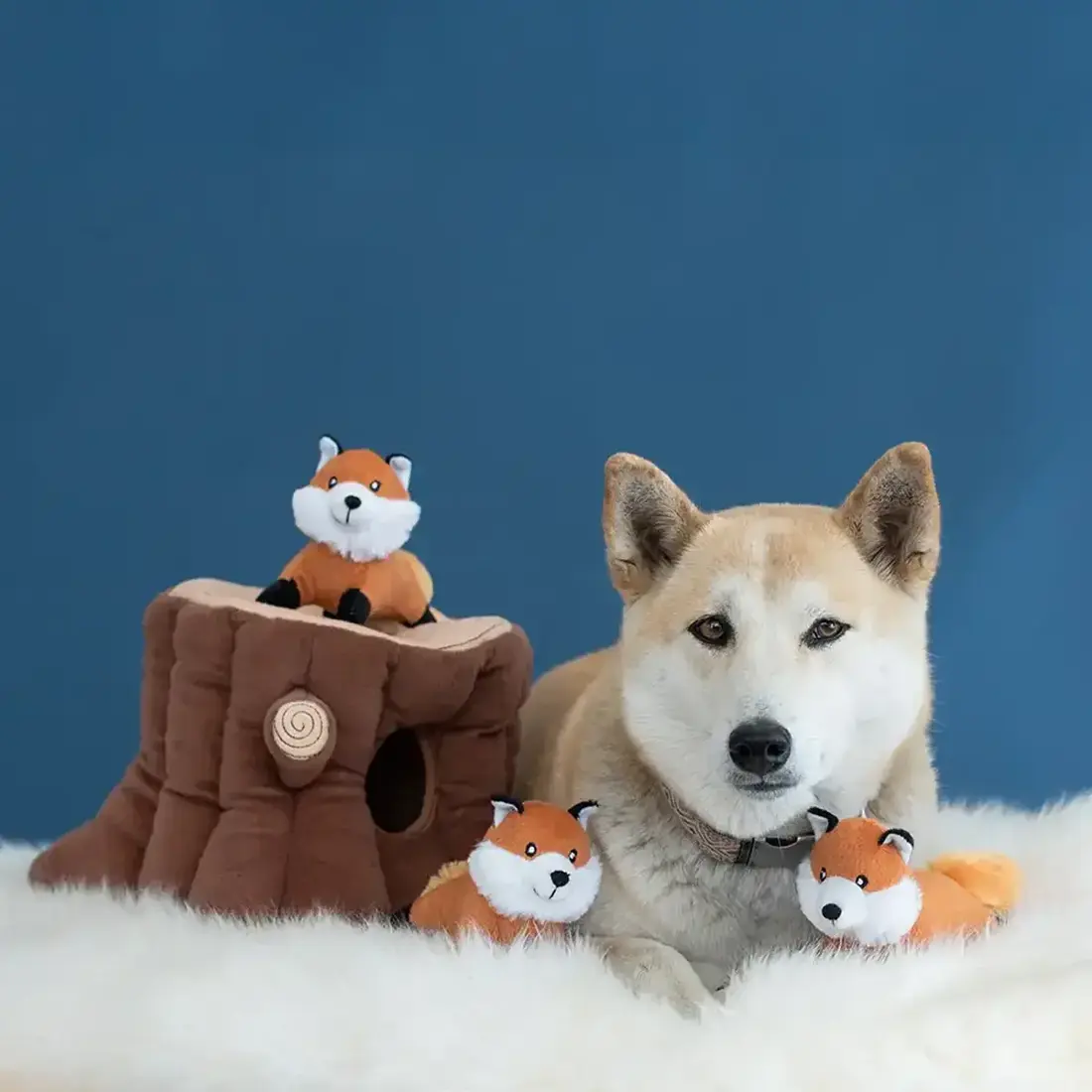 ZippyPaws Burrow Fox Stump