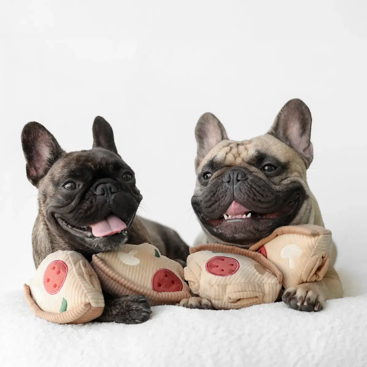 Lambwolf Collective – Deep Dish Pizza