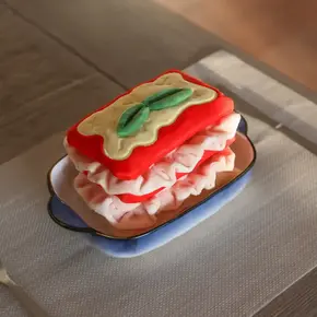 Pups & Bubs Lasagna Nosework Toy