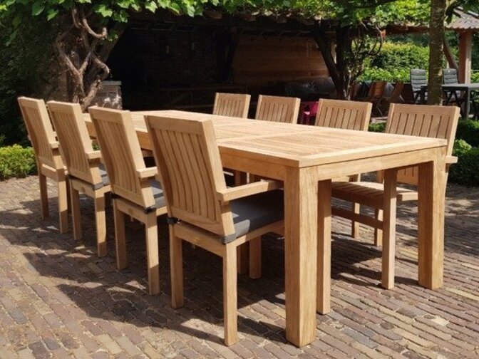 Gartentisch Verona aus Teakholz 300 cm