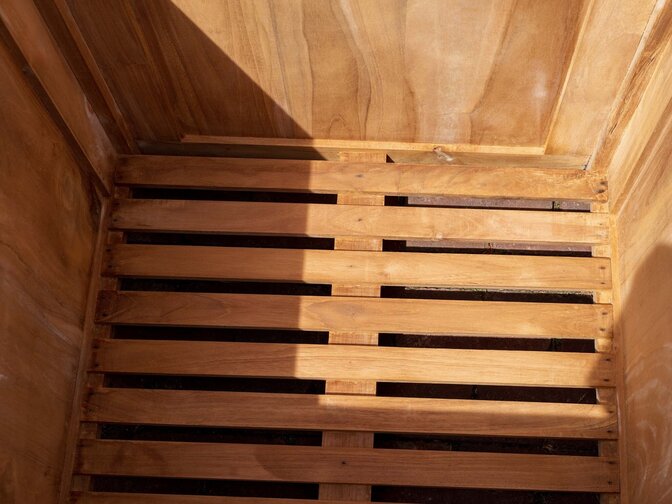 Teak-Pflanzkübel quadratisch 90x90cm mit Kreuz
