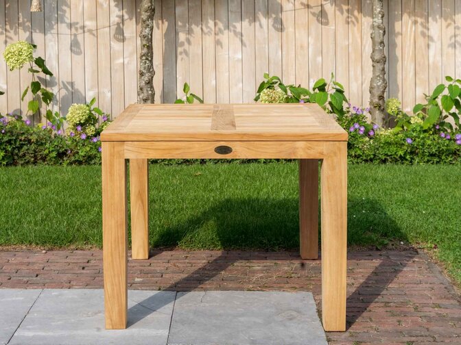Teakholz Gartentisch Verona 95 x 100 cm