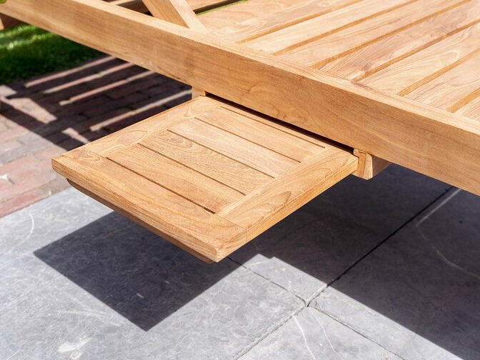 Teak-Liege Trento mit Rollen