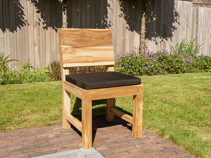 Polster für Gartenstuhl Napoli ohne Armlehnen – Schwarz