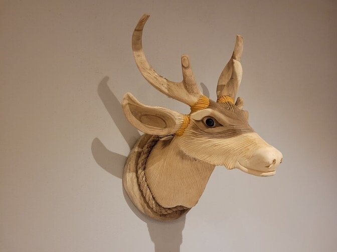 Hirschkopf mit Geweih aus Holz S
