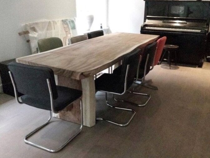 Baumstamm-Tisch 320 cm