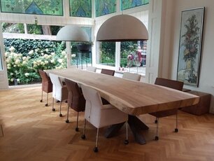 Baumstamm-Tisch 400 cm