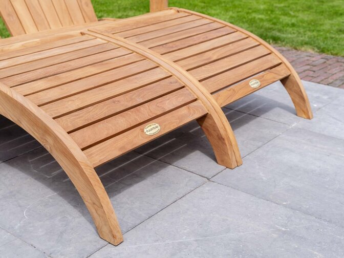 Riviera-Doppelliege mit Fußschemel