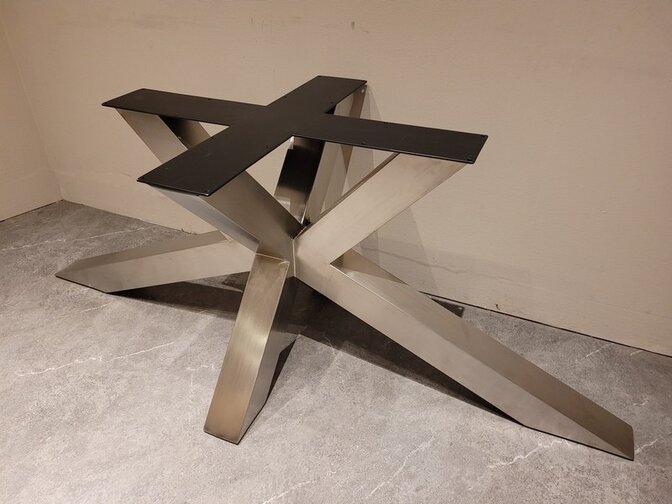 Großes X-Tischgestell 75x180 – Edelstahl – Matrix