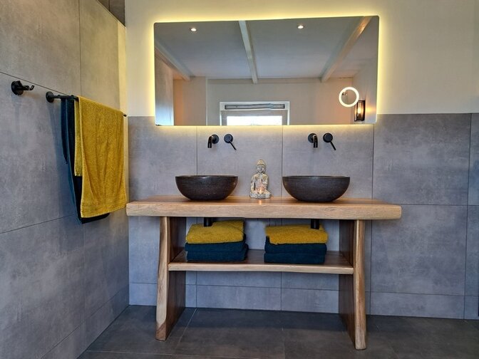 Suar Badezimmermöbel  50x150cm